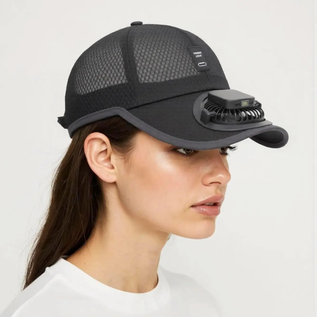 🧢 Summer Breathable Solar-Charging Fan Hat